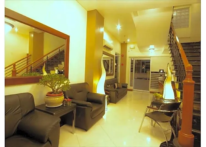Hotel Belvilla Airport Near Makati Formerly Avitel 3*