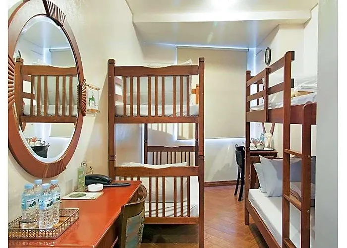 Belvilla Airport Near Makati Formerly Avitel Hotel 3*