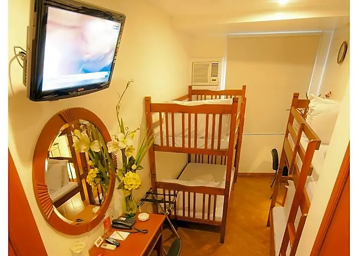 Hotel Belvilla Airport Near Makati Formerly Avitel 3*